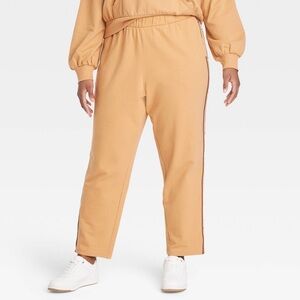 ⭐️ Target Black History Month
Womens High-Rise 'Bold, Black, Bougie
Athletic 2X